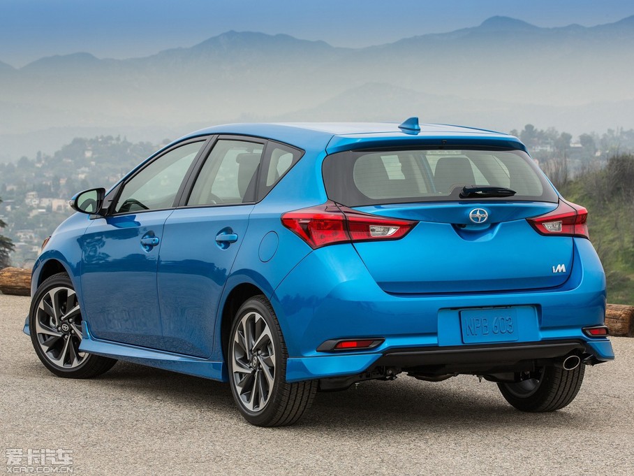 2016Scion iM 