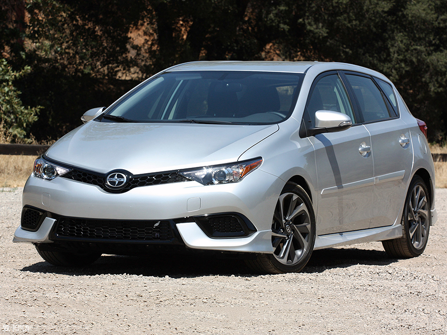 2016Scion iM 