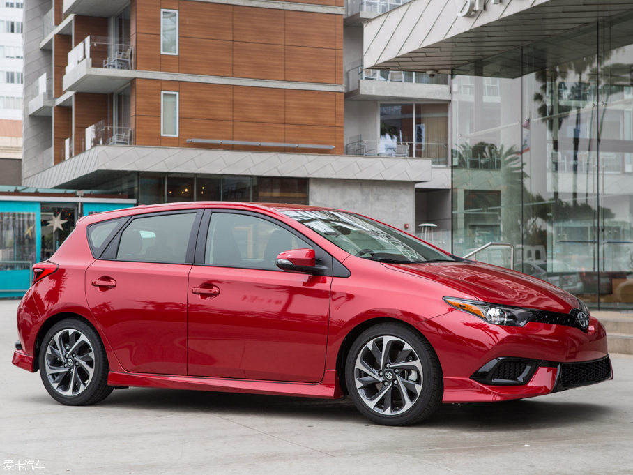 2016Scion iM 
