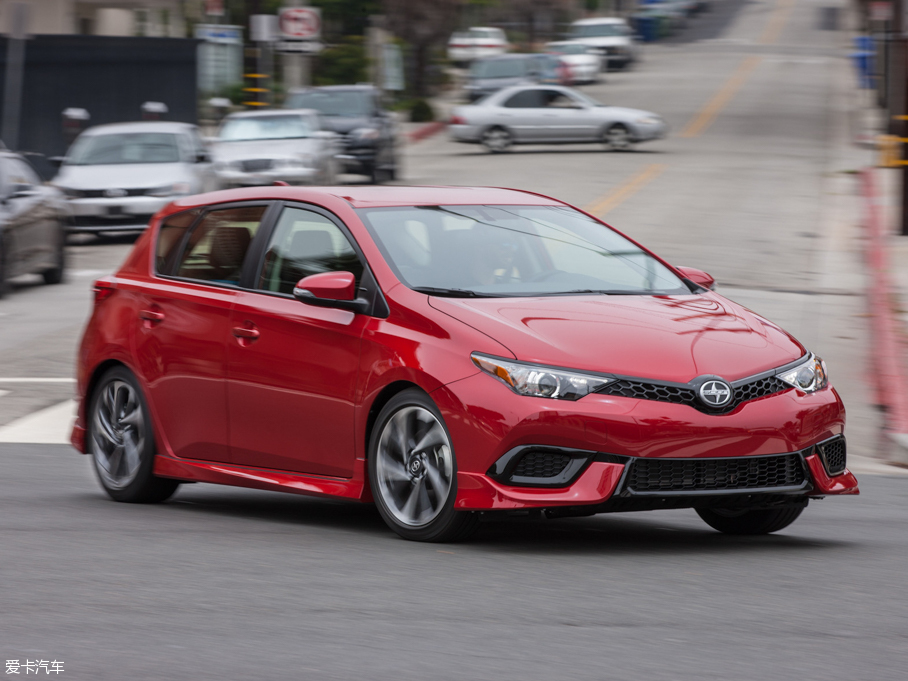 2016Scion iM 