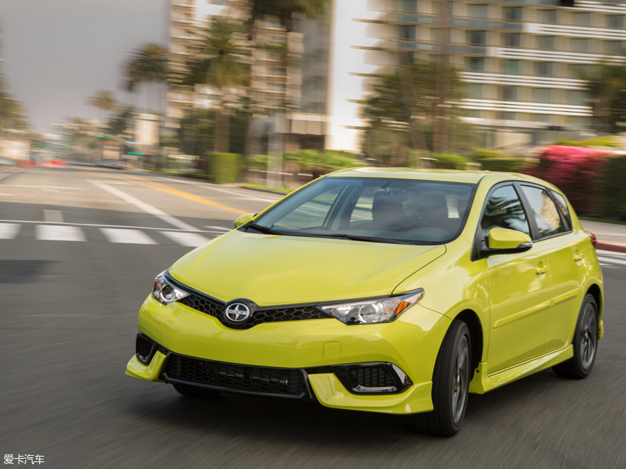 2016Scion iM 