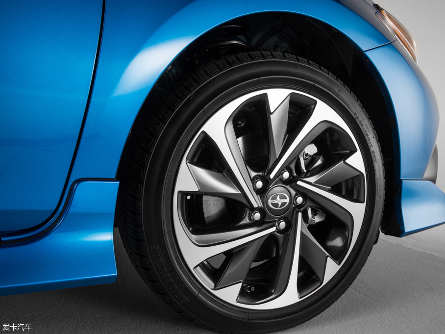 2016��Scion iM ������