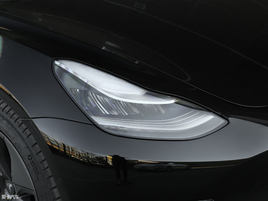 2019Model 3(M) Lmȫ݆Ӱ