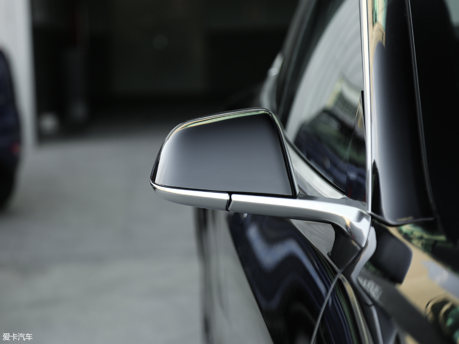 2019Model 3(M) Lm(x)ȫ݆(q)Ӱ