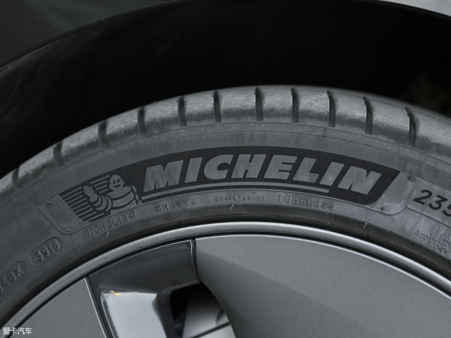 2019Model 3(M) Lmȫ݆Ӱ