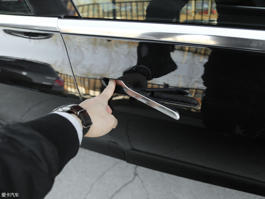 2019Model 3(M) Lmȫ݆Ӱ