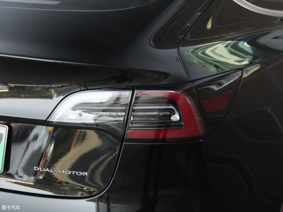 2019Model 3(M) Lmȫ݆Ӱ