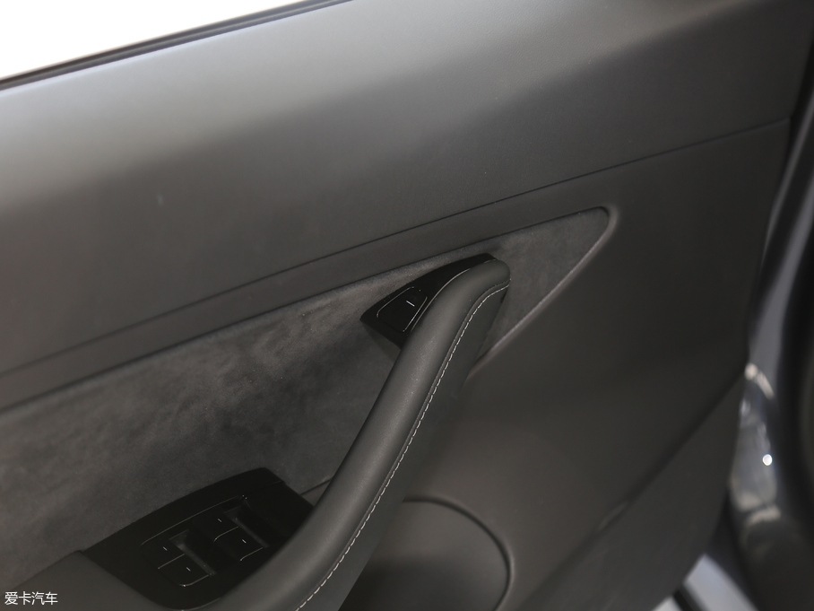 2019Model 3(M) Performanceȫ݆Ӱ