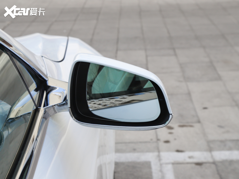 2020MODEL S Performance ܰ