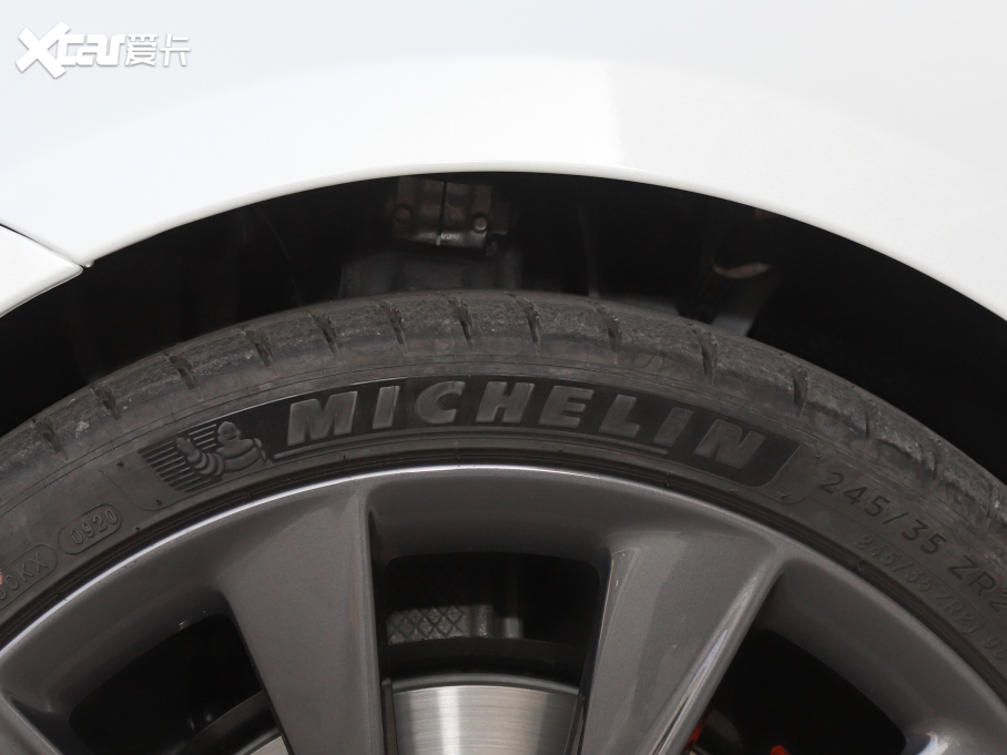 2020MODEL S Performance ܰ