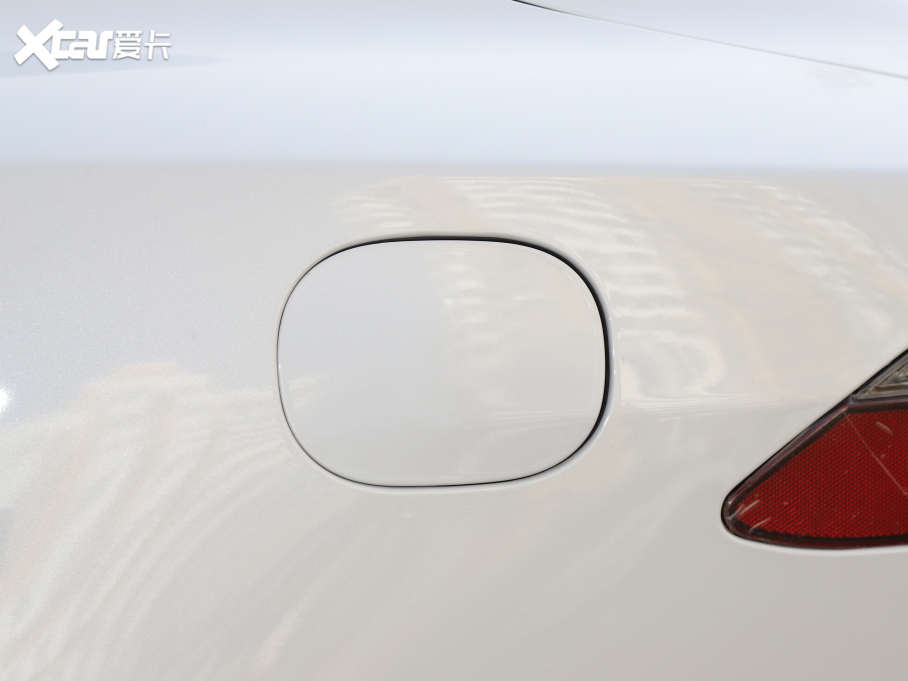 2020MODEL S Performance ܰ