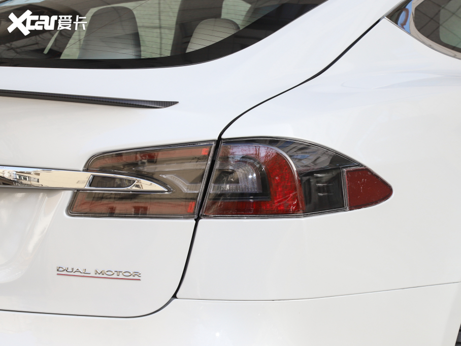 2020MODEL S Performance ܰ