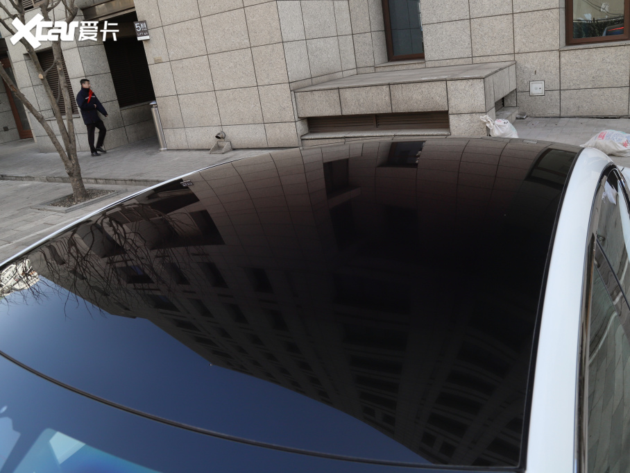 2020MODEL S Performance ܰ