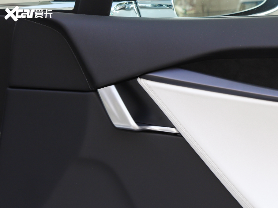 2020MODEL S Performance ܰ