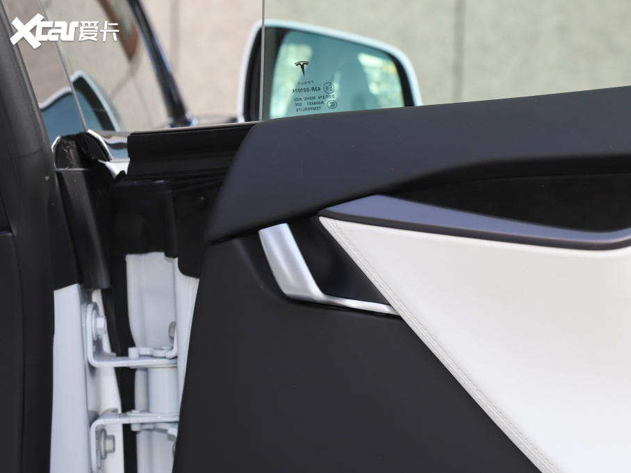 2020MODEL S Performance ܰ