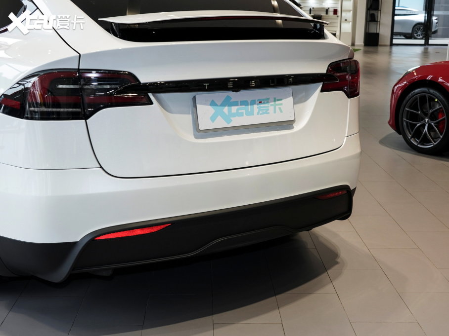 2023MODEL X p늙C(j)ȫ݆(q)(dng)