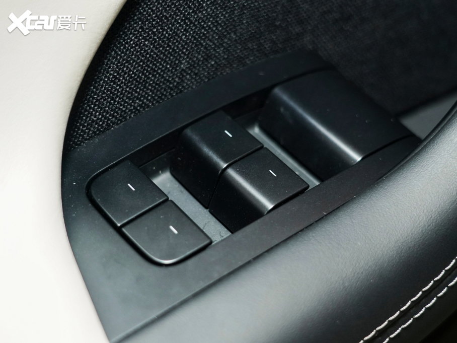 2023MODEL X p늙Cȫ݆Ӱ