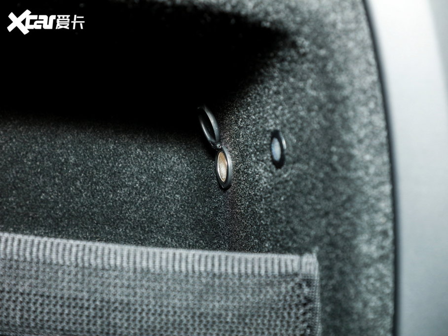 2023MODEL X p늙C(j)ȫ݆(q)Ӱ