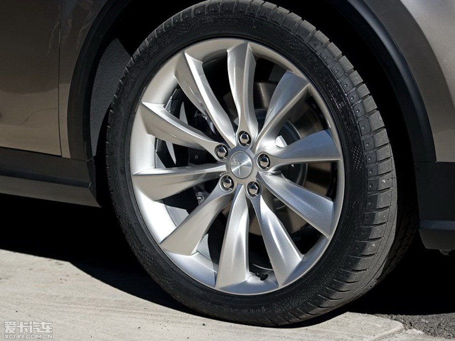 2012��MODEL X ������