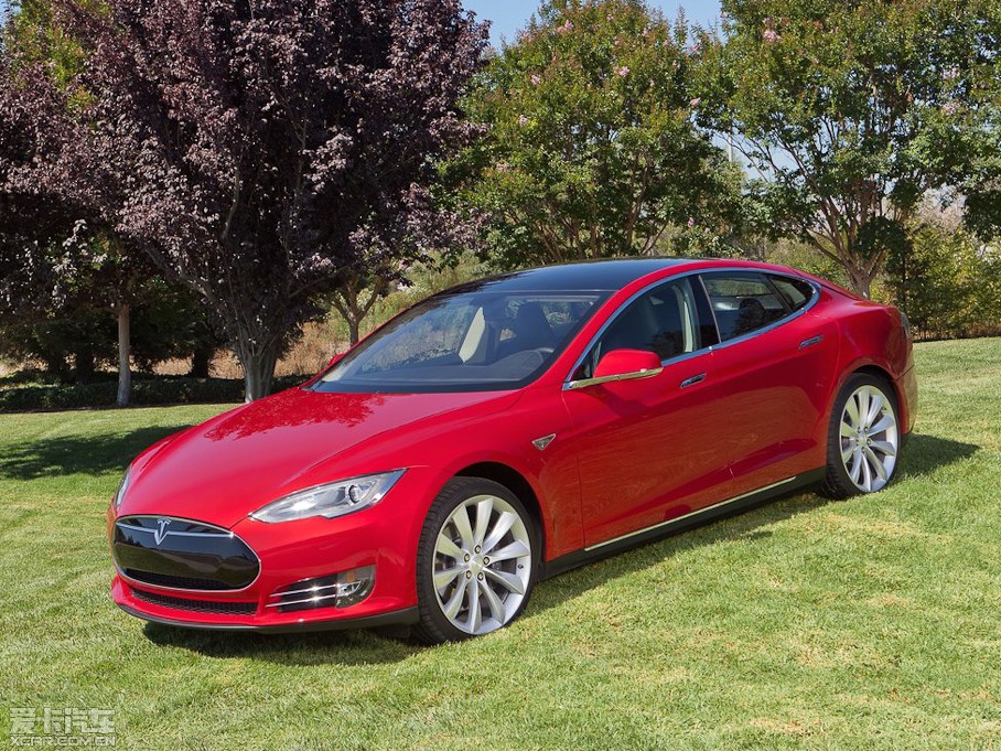 2014MODEL S 85