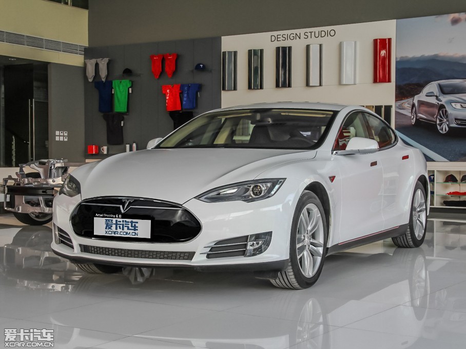 2014MODEL S P85