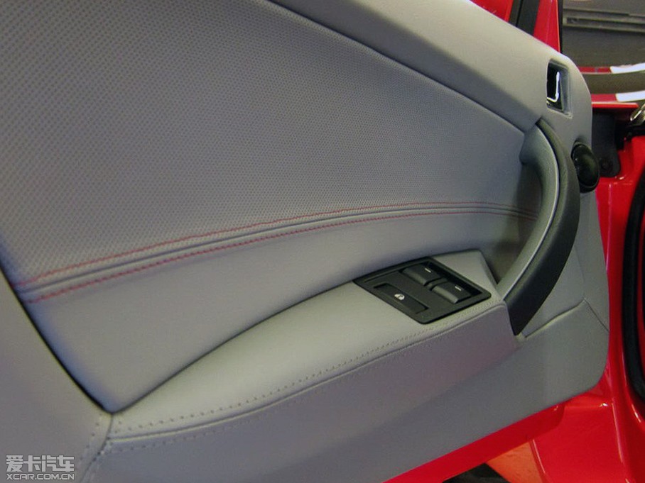 2012��Roadster ������