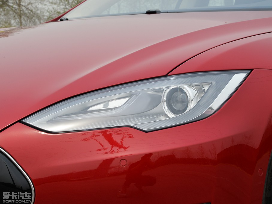 2015MODEL S P85D