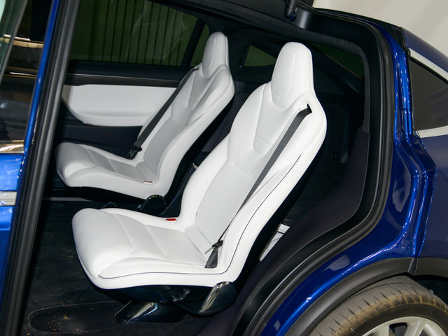 TESLA2016款MODEL X