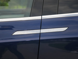 2016P100D Performanceܰ {T