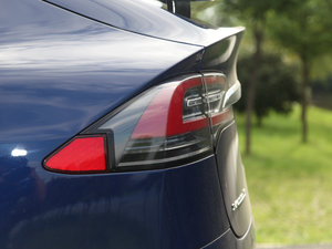 2016P100D Performanceܰ (ji)^