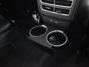 2016P100D Performanceܰ g