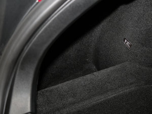 2016款90D 其它