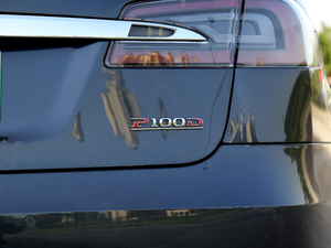 2017P100D Performanceܰ ^