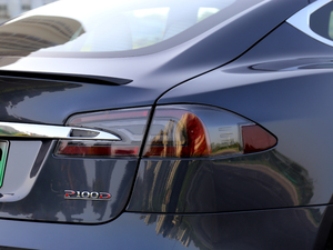 2017P100D Performanceܰ ^