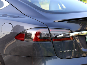 2017P100D Performanceܰ (x)(ji)^