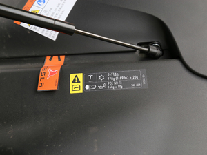 2017P100D Performanceܰ g