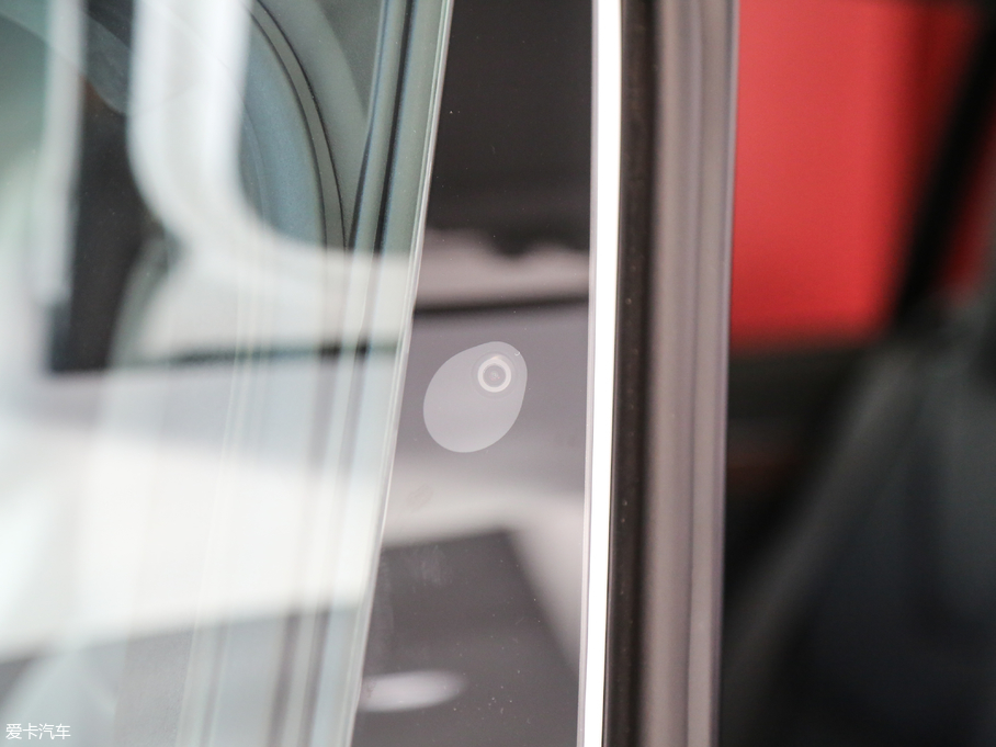 2018��MODEL X ������