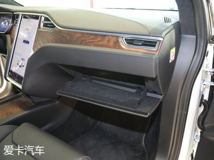 TESLA2018MODEL X