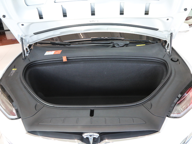 TESLA2018MODEL X