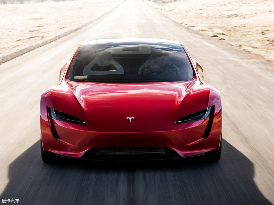 2018��Roadster ������