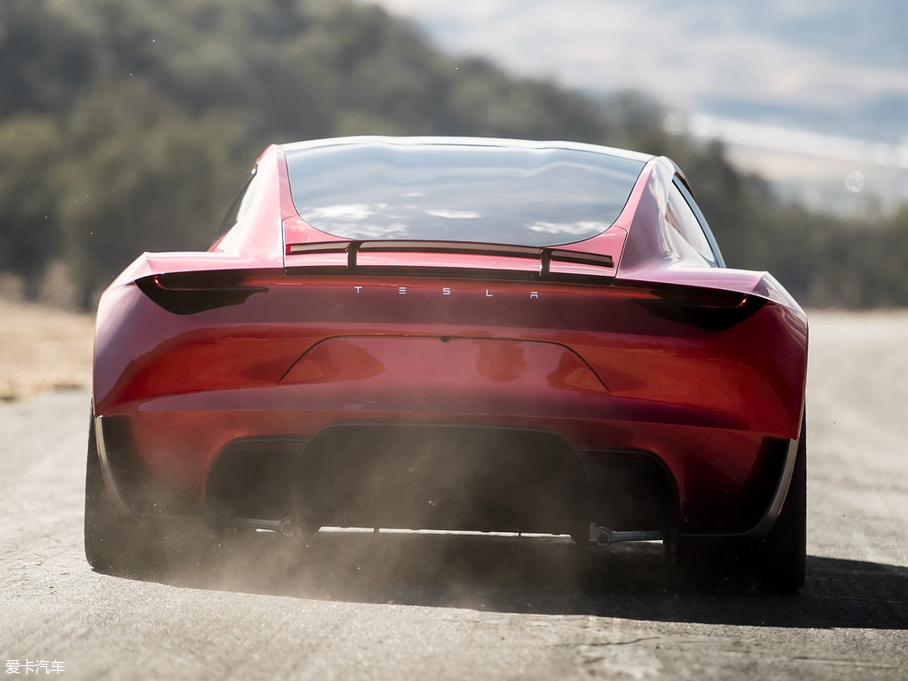 2018��Roadster ������