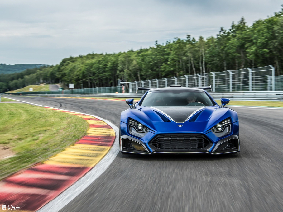 2018Zenvo TSR-S