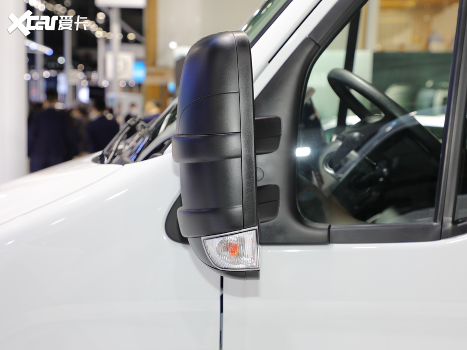 2020�����S�W�� ���� 2.3T ���S���m��