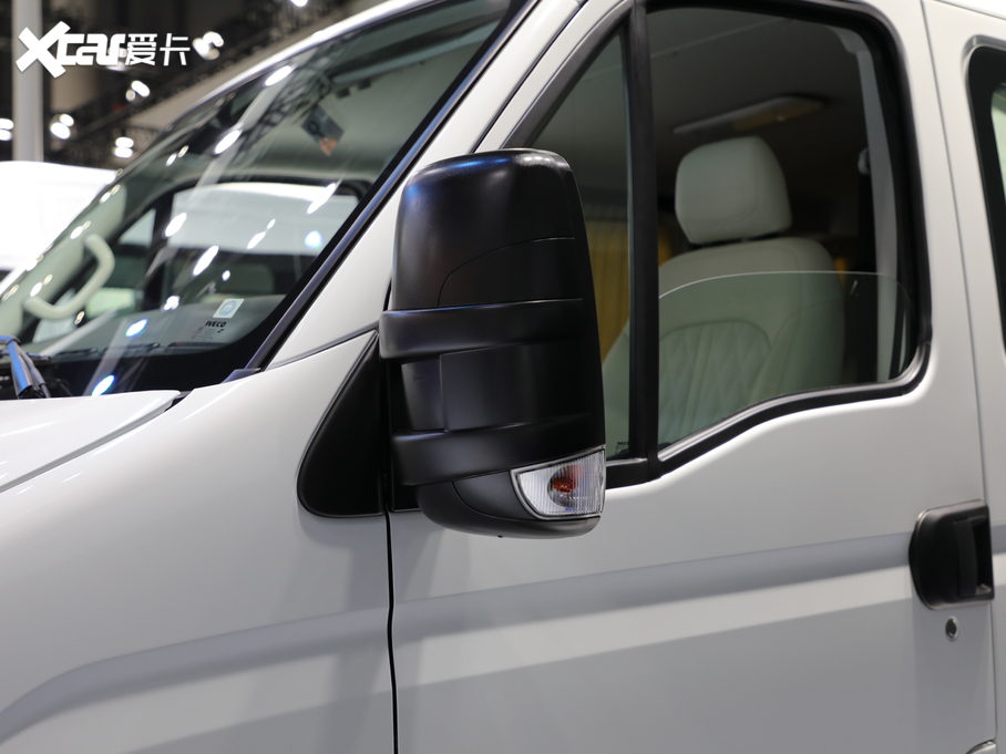 2020SW  3.0T Ԅ(dng) S (c)T(mn)