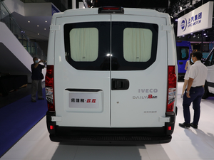 2020 3.0T Ԅӓ S T 	