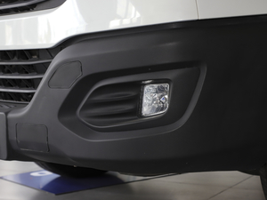 2020 2.3Tքӓ S T V ^