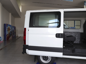 2020 2.3Tքӓ S T V g