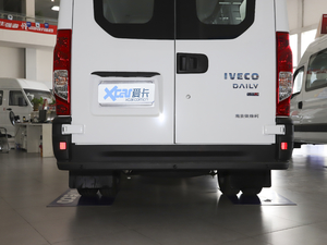 2020 2.3T քӓ S (c)T V (ji)^