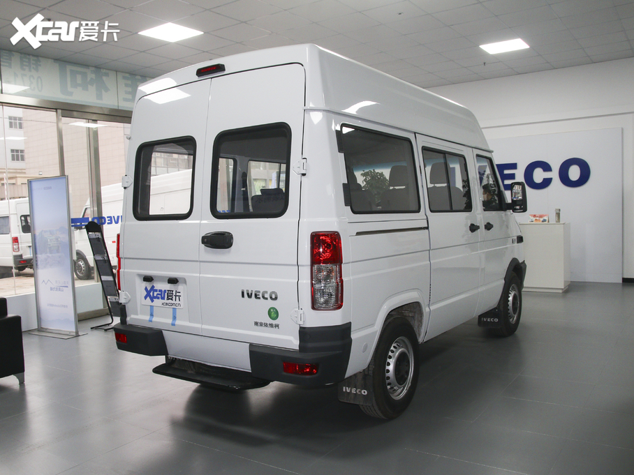 2020Sµ 2.5T A35܇̥5-9V 