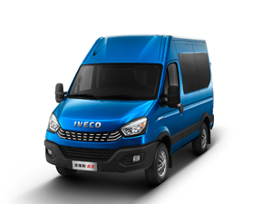 2021款超瑞 3.0T 自动短轴高顶侧拉门 整体外观